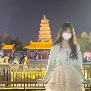 Meet your Posher, Cassie